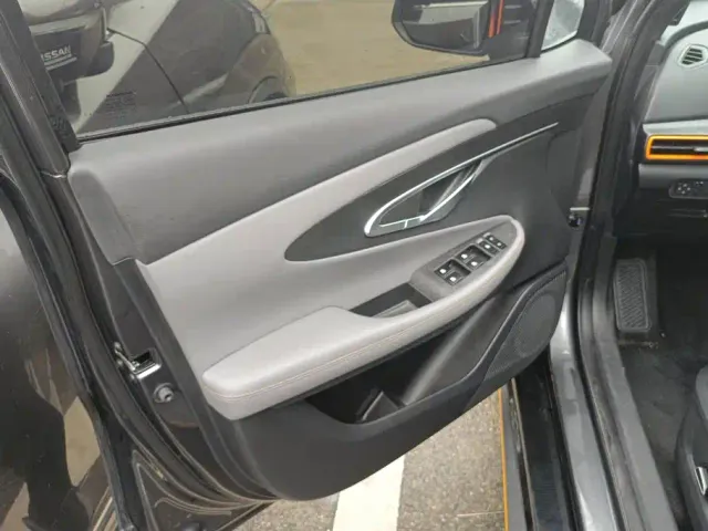 Changan UNI-T — Фото автомобиля 7