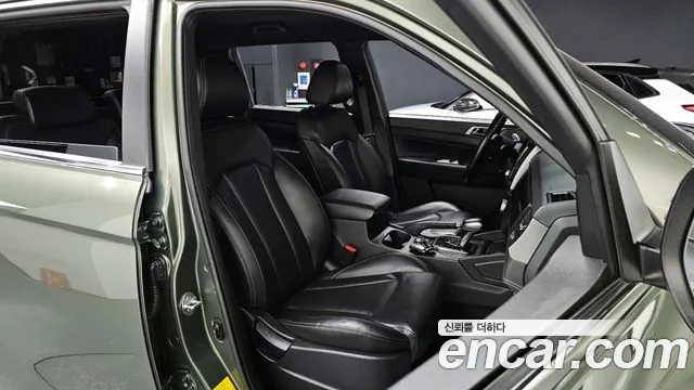 KG_Mobility_Ssangyong Rexton Новый Rexton Sport Khan Дизель 2.2 4WD — Фото автомобиля 9