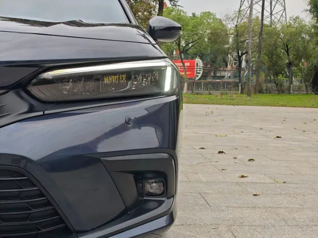Honda Civic — Фото автомобиля 8