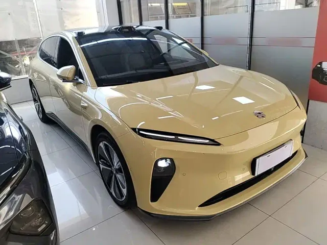 Nio ET5 Touring — Фото автомобиля 3