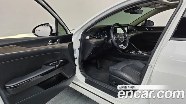 Kia K5 Generation 3 — Фото автомобиля 15