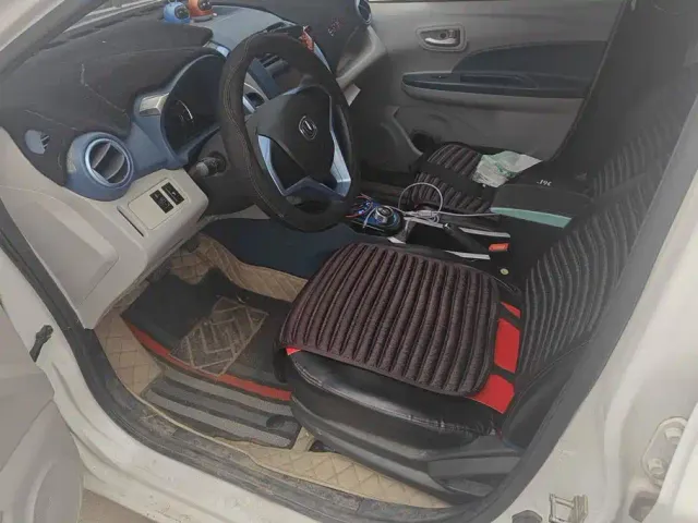Changan Benben E-Star — Фото автомобиля 9