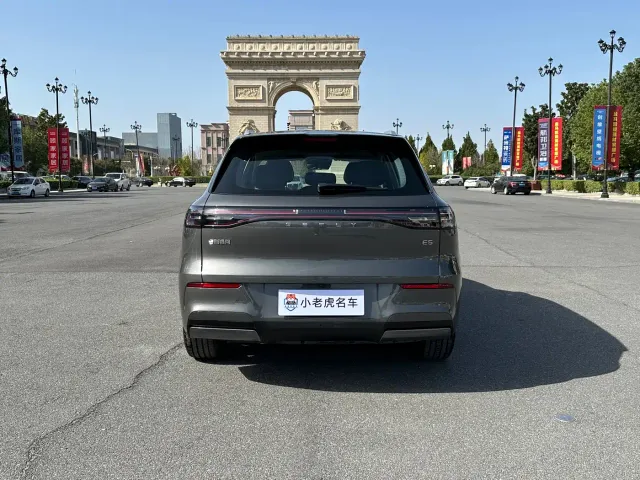 Geely Galaxy E5 — Фото автомобиля 6