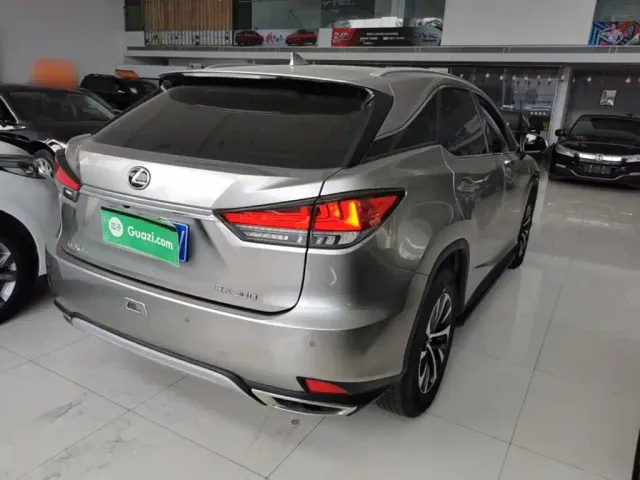 Lexus RX — Фото автомобиля 6