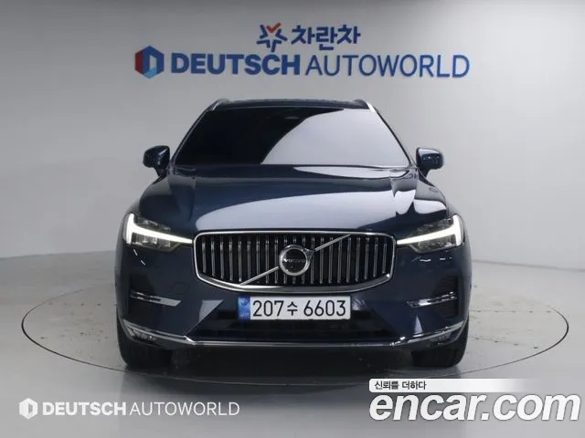 Volvo XC60 Generation 2 — Фото автомобиля 3