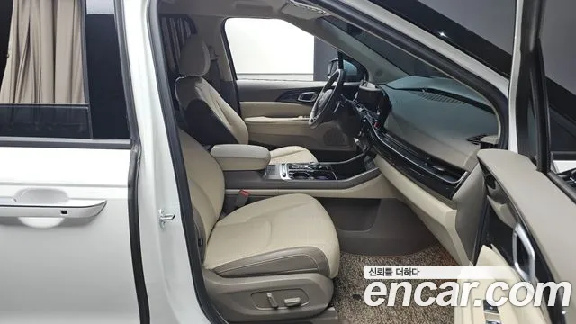 Kia Canival Новый Carnival 4 поколение Бензин 9 мест Hi-Limousine — Фото автомобиля 11