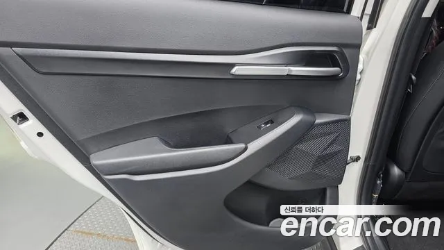 Kia Seltos Новый Seltos Бензин 2.0 2WD — Фото автомобиля 25