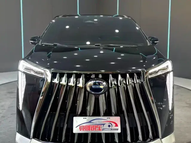 GAC Trumpchi M8 — Фото автомобиля 2