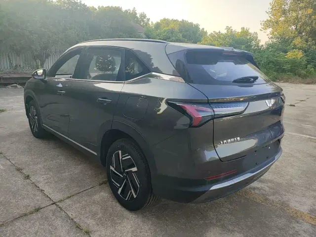Wuling Starlight S — Фото автомобиля 4