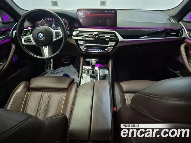 BMW 5 Series G30 — Фото автомобиля 7