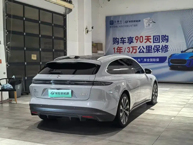 Nio ET5 Touring — Фото автомобиля 7