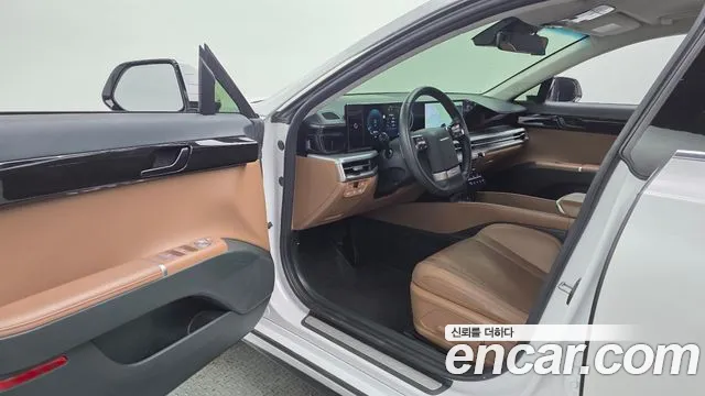 Hyundai Grandeur GN7 — Фото автомобиля 15