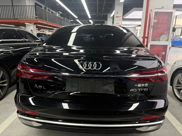 Audi A6L — Фото автомобиля 22