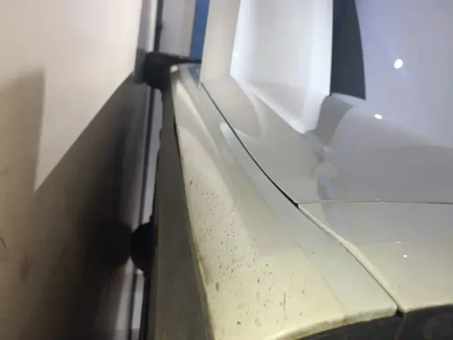 Tesla Model 3 — Фото автомобиля 20