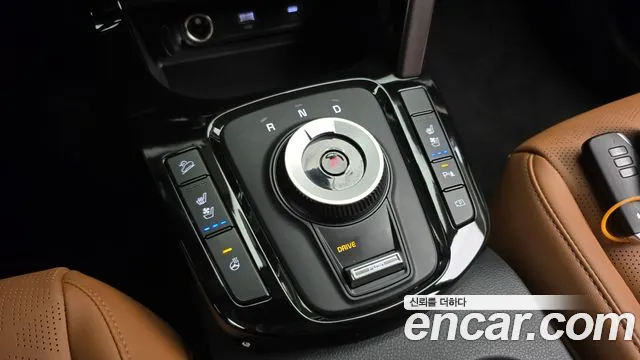 Kia Seltos — Фото автомобиля 9