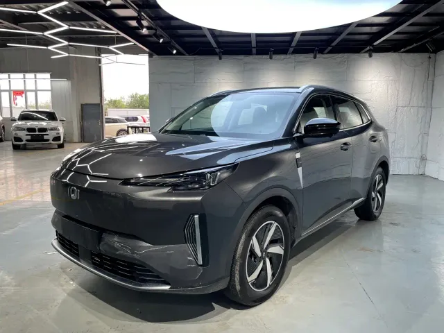 Фотография автомобиля — Changan Qiyuan Q05