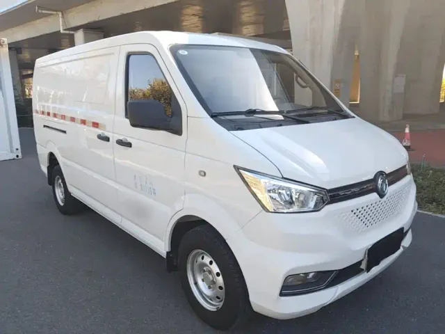 Dongfeng Yufeng Yufeng EM26 — Фото автомобиля 3