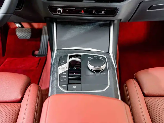 BMW 3 Series — Фото автомобиля 12