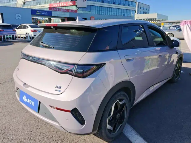 BYD Dolphin — Фото автомобиля 3