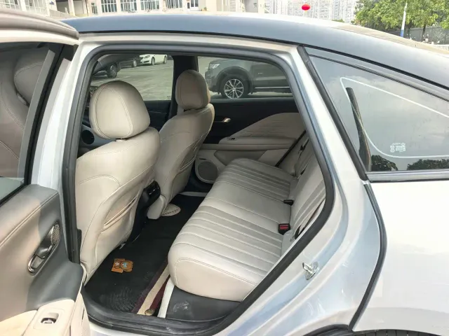 GAC Aion RT — Фото автомобиля 13