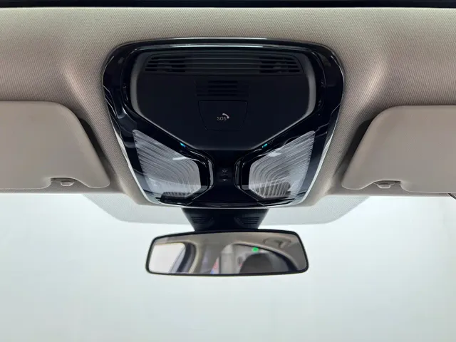 BMW i3 — Фото автомобиля 24