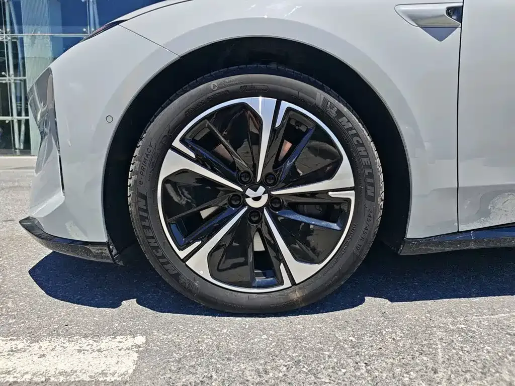 NIO NIO ET5T 2025 75kWh Touring — Фото автомобиля 19