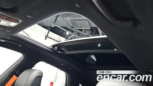 Genesis GV70 — Фото автомобиля 18