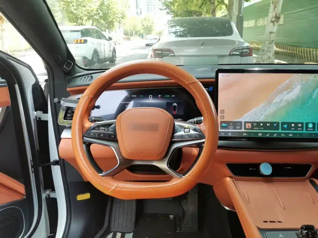 BYD Sealion 07 EV — Фото автомобиля 2