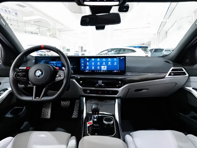 BMW M3 — Фото автомобиля 15
