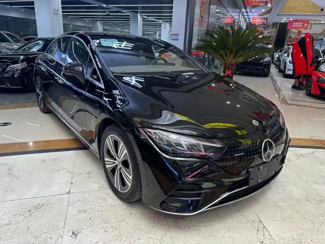 Mercedes-Benz Mercedes-Benz EQE 2025 500 4MATIC Pioneer — Фото автомобиля 3