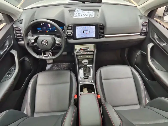 Skoda Karoq — Фото автомобиля 14