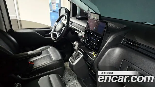 Hyundai Staria — Фото автомобиля 28