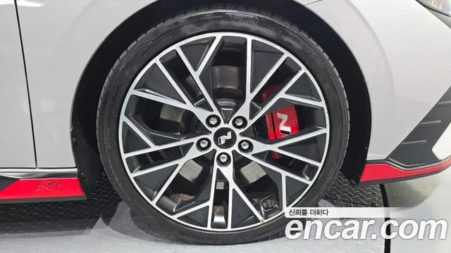 Hyundai AVANTE — Фото автомобиля 20