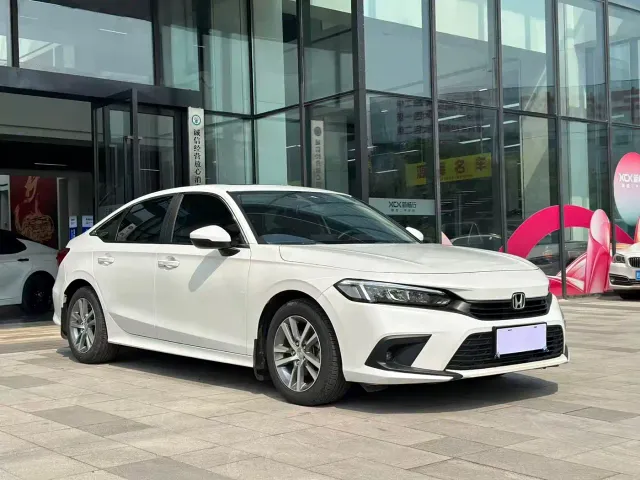 Honda Civic — Фото автомобиля 4