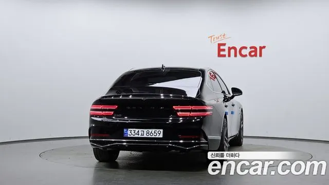 Genesis G80 RG3 — Фото автомобиля 4