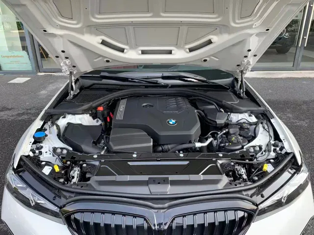 BMW 3 Series — Фото автомобиля 7