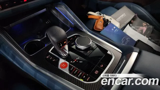 BMW XM — Фото автомобиля 7