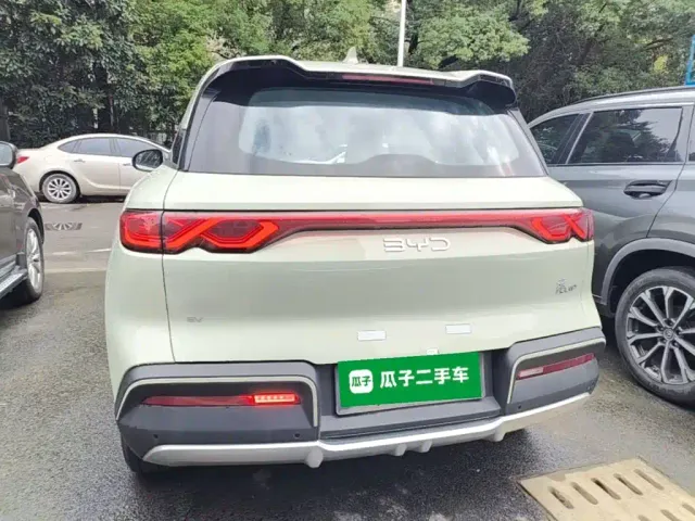 BYD Yuan UP — Фото автомобиля 5