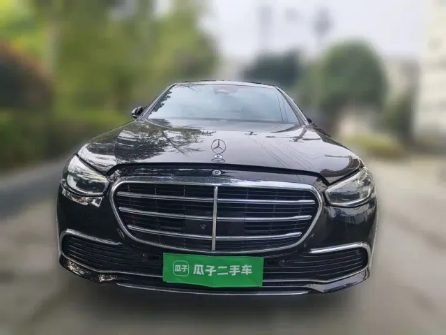 Mercedes-Benz S-Class — Фото автомобиля 2