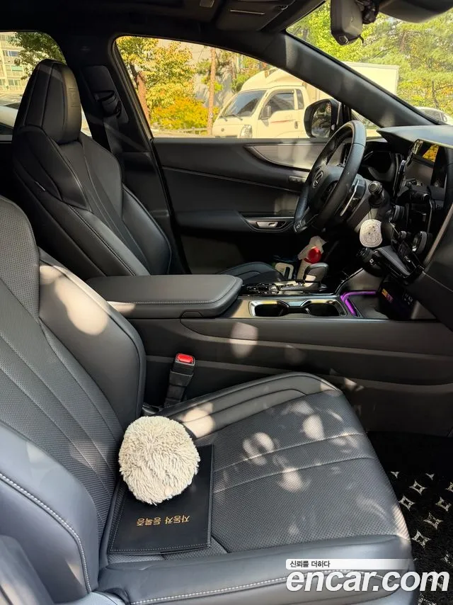Lexus NX NX450h+ 2nd Gen — Фото автомобиля 18