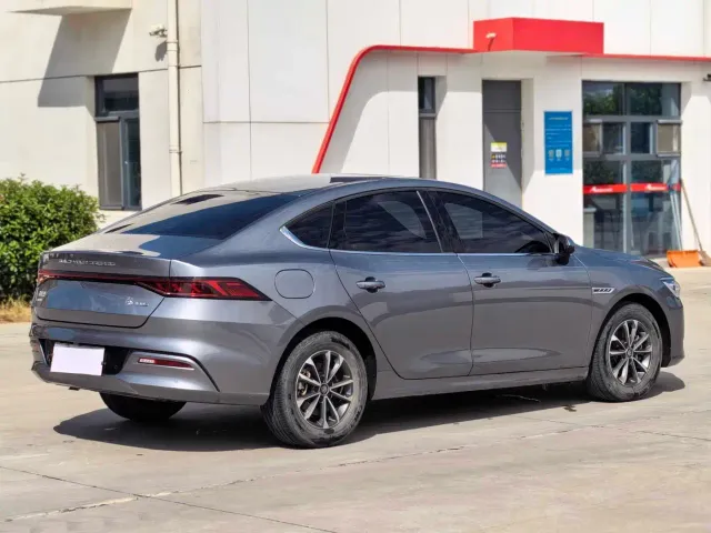 BYD Qin PLUS — Фото автомобиля 6
