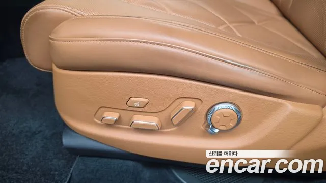 Genesis GV80 2.5T Бензин AWD — Фото автомобиля 26