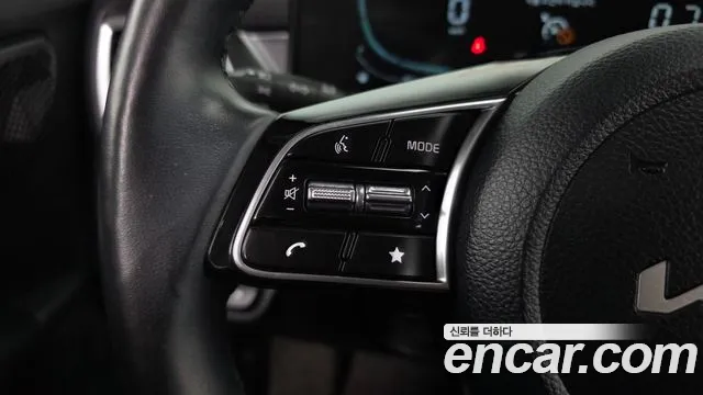Kia Seltos New — Фото автомобиля 29