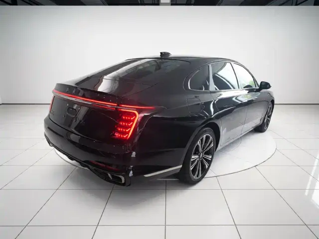 Hongqi H9 — Фото автомобиля 6
