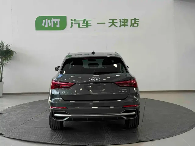 Audi Q3 — Фото автомобиля 5