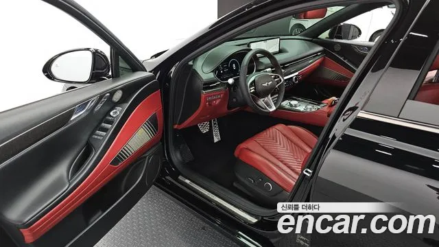 Genesis G80 Бензин 2.5 турбо AWD — Фото автомобиля 10