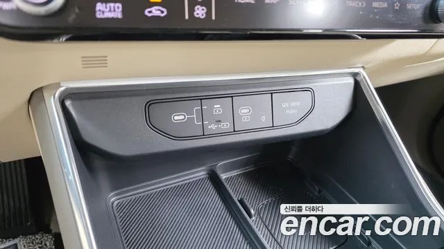 Kia Carnival 4th Gen — Фото автомобиля 17