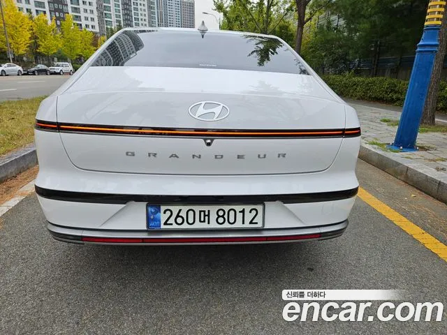 Hyundai Grandeur GN7 — Фото автомобиля 4