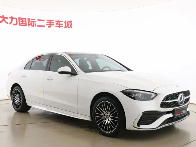 Mercedes-Benz C-Class — Фото автомобиля 3