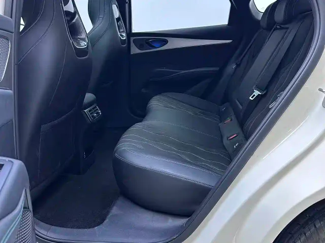 BYD Seal 06 — Фото автомобиля 7
